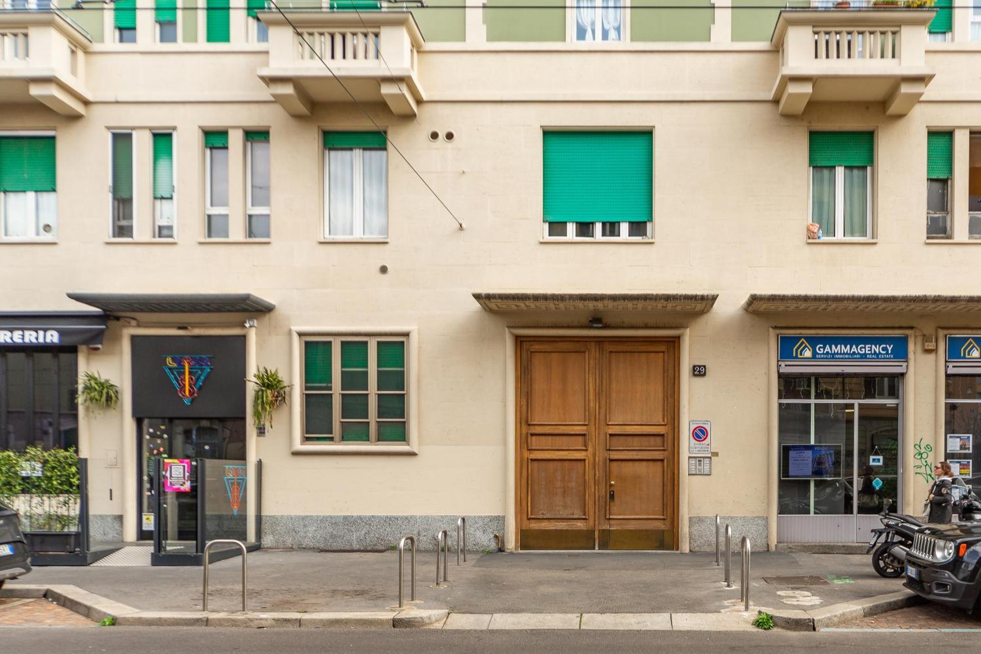 Studio Suite Navigli Bocconi In The Heart Of Milan Luaran gambar
